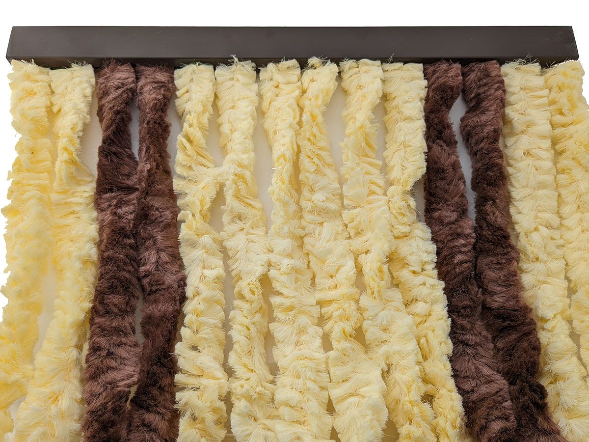 Kariko Cats-Tails, Daffodil-yellow/oakbrown, 185 x 56 cm.